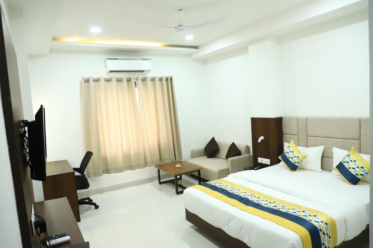 Hotel Singhnature Khandwa Exterior photo