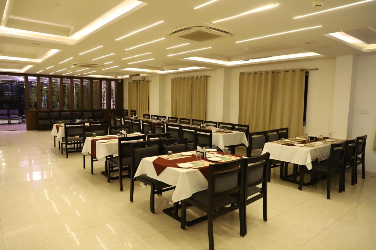 Hotel Singhnature Khandwa Exterior photo