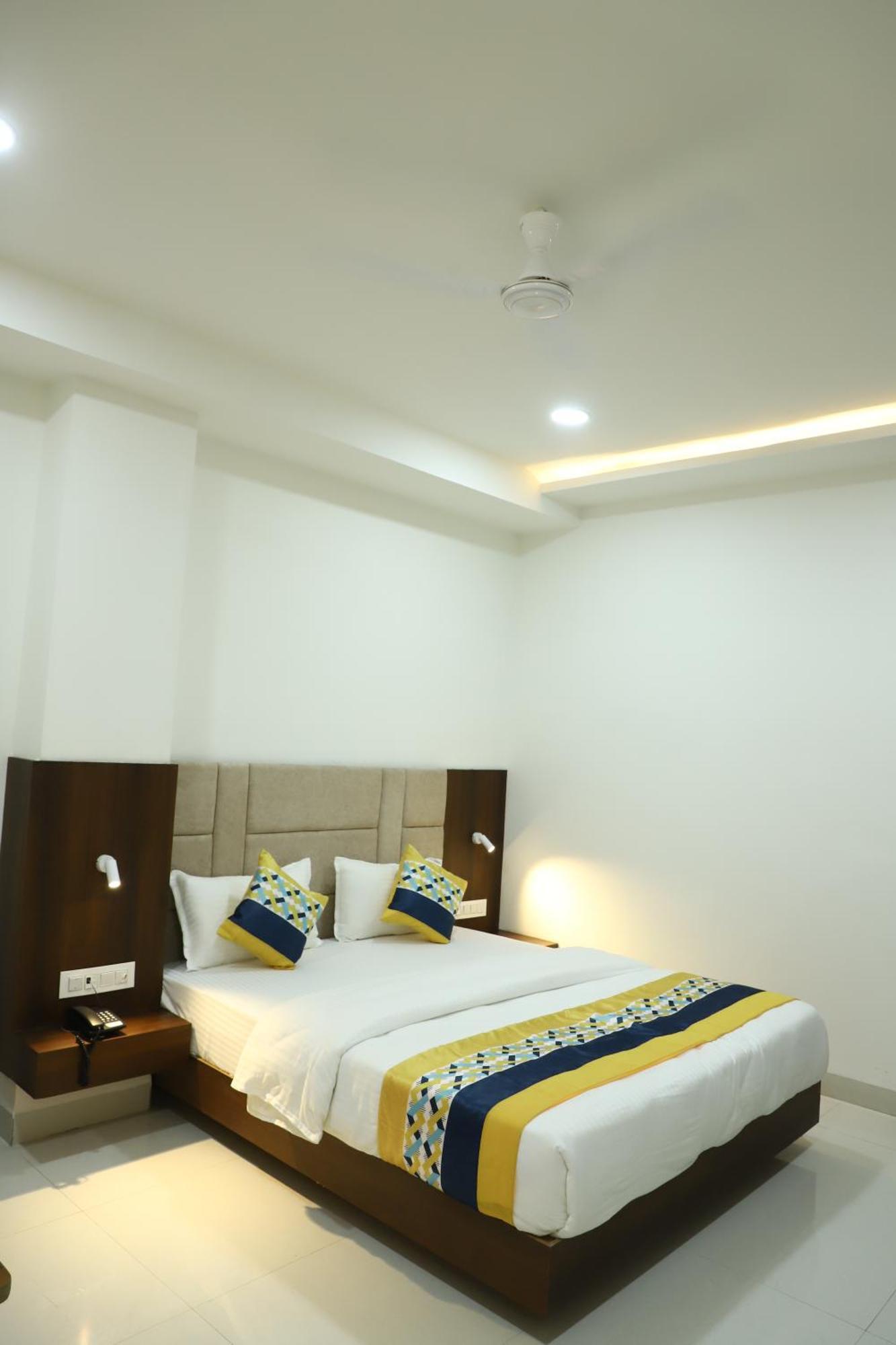 Hotel Singhnature Khandwa Exterior photo